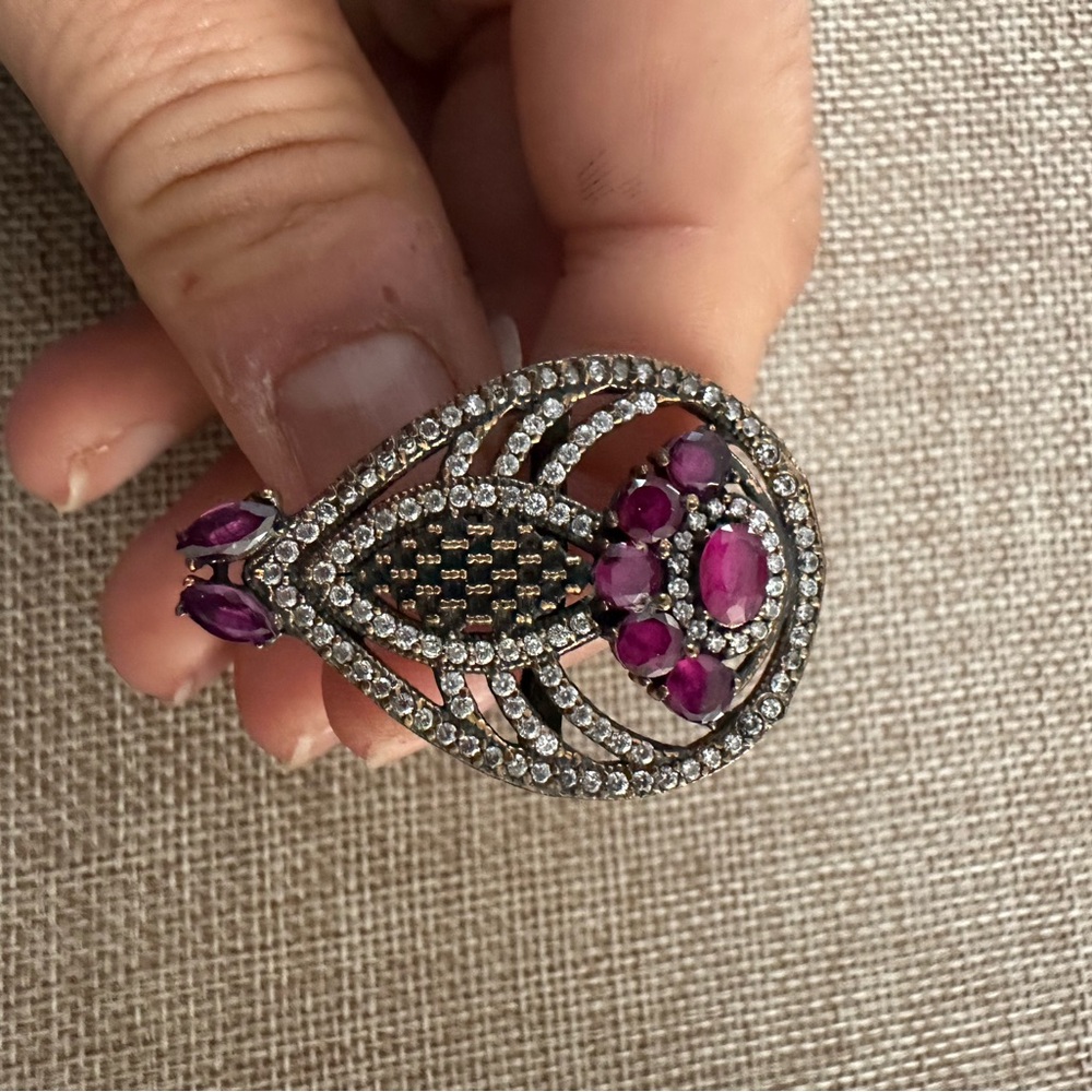 Elegant Silver and ruby with rhinestone ring